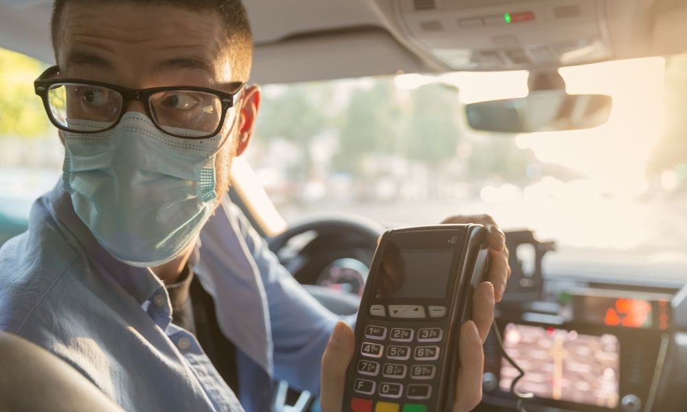 The Benefits of Credit Card Readers for Taxi Cabs